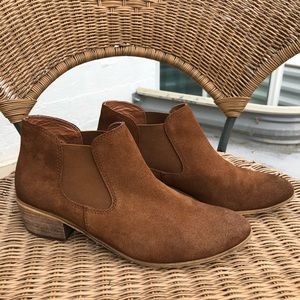Women BP ankle boots